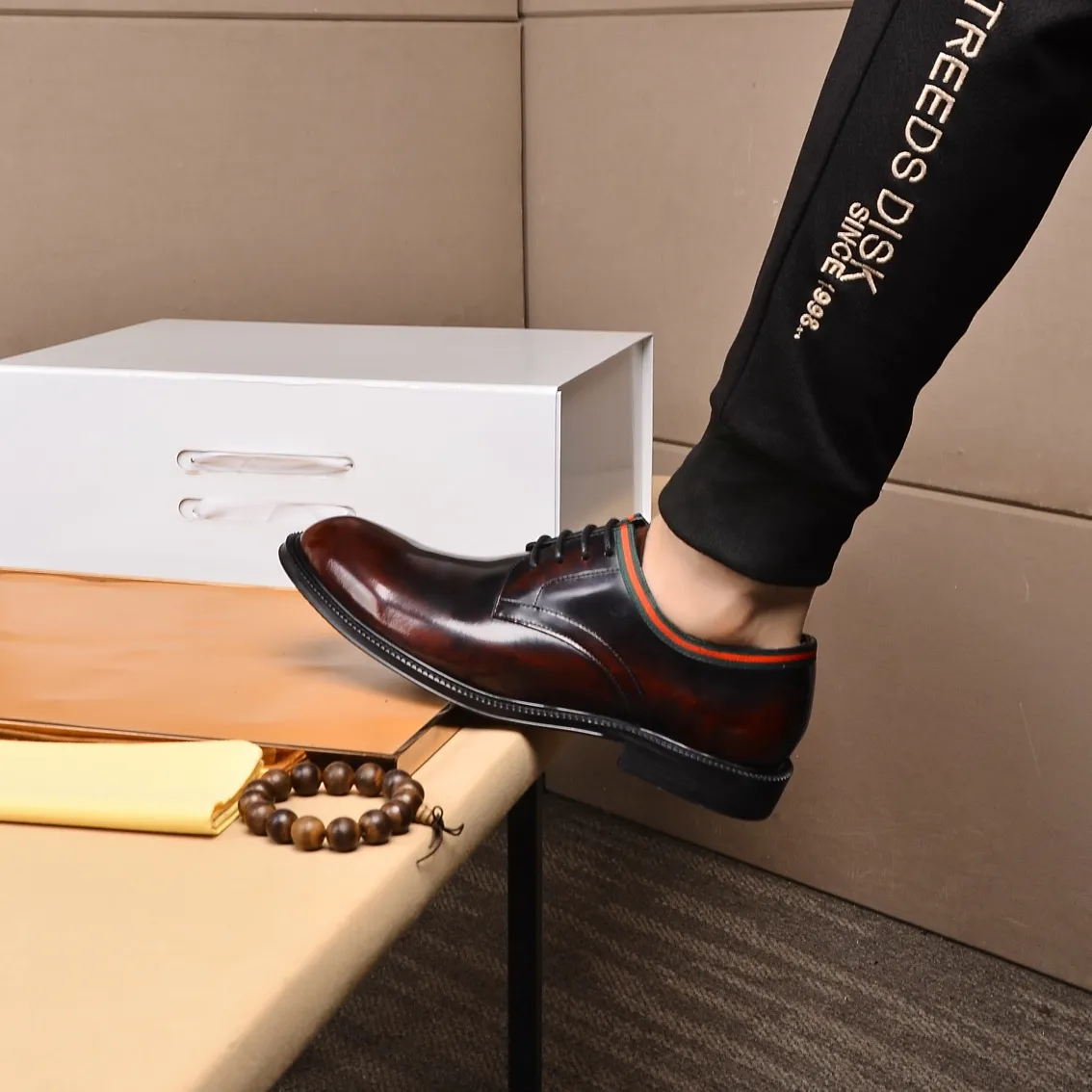Men's shoes💰540📛📛Original (water-dyed cowhide) Gucci GUCCI official website formal shoes🌀 Italian🇮🇹imported cowhide➕top imported water-dyed cowhide lining💋Finely handmade original bottom, the real thing looks better when photographed in person Standard size 38-44